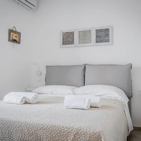 Casa Vicolo Re 公寓