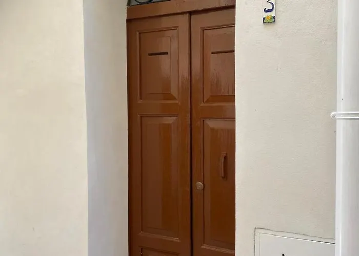 Casa Vicolo Re 公寓