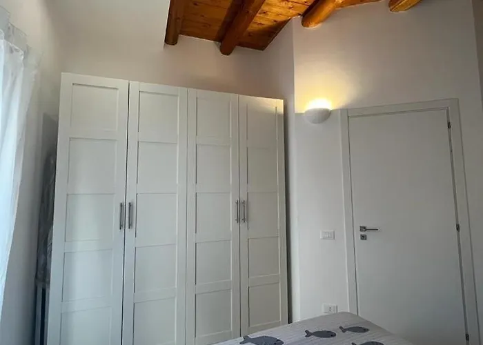 Casa Vicolo Re Apartment *